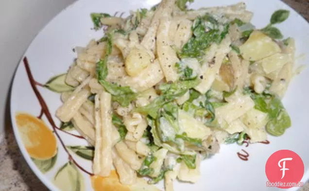 Macarrão Trufado Com Batatas E Rúcula