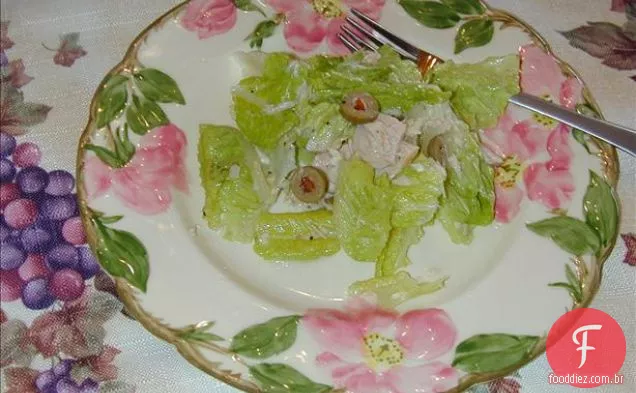 Sanduíche de atum e azeitona de estilo mediterrâneo