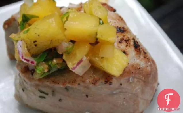 Atum Albacora Com Salsa Fresca De Ananás