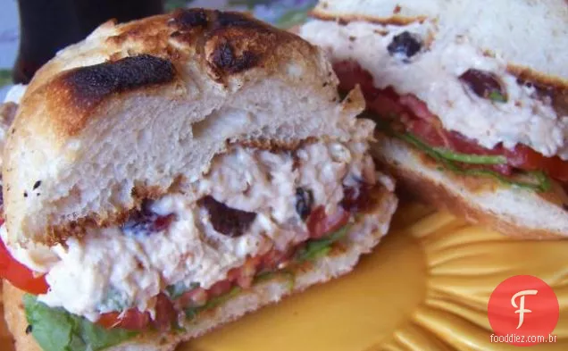 Sanduíche De Atum Com Pimenta Limão