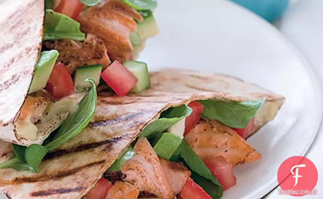 Pitas De Abacate Salmão Grelhado