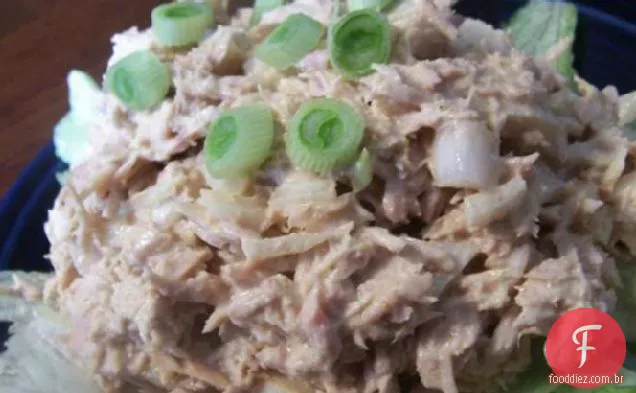 Salada De Atum Curry Com Castanhas De Água