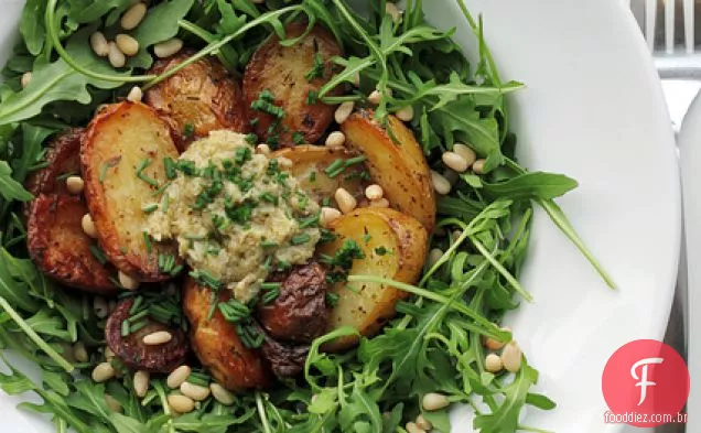 Batatas Novas, Pesto De Alcachofra E Foguete