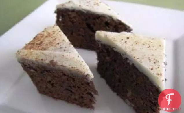 Cappuccino Brownies com Chocolate branco-molho Espresso