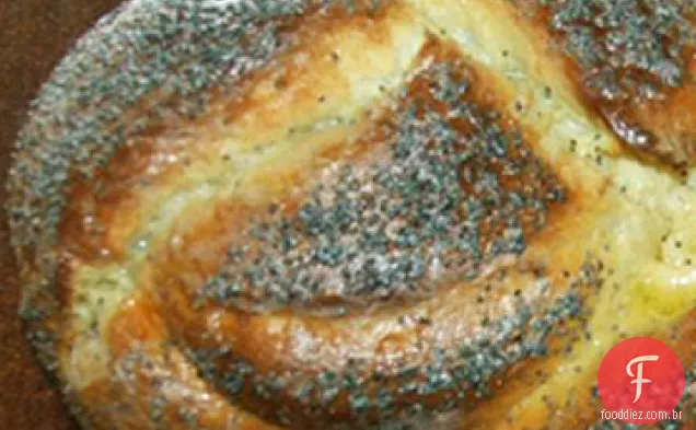 Pão Branco Trançado Húngaro
