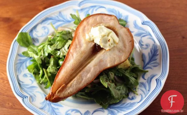 Salada De Pêra Assada Com Chèvre E Vinagrete De Figo
