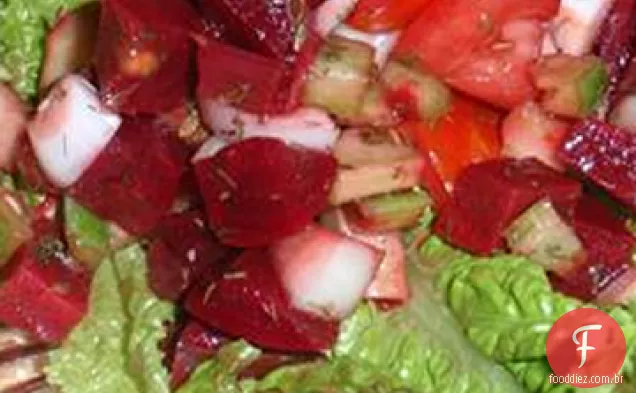 Salada de tomate e beterraba Dilly