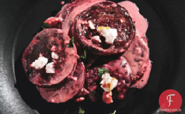 Beterraba assada e gratinado de Feta com hortelã fresca