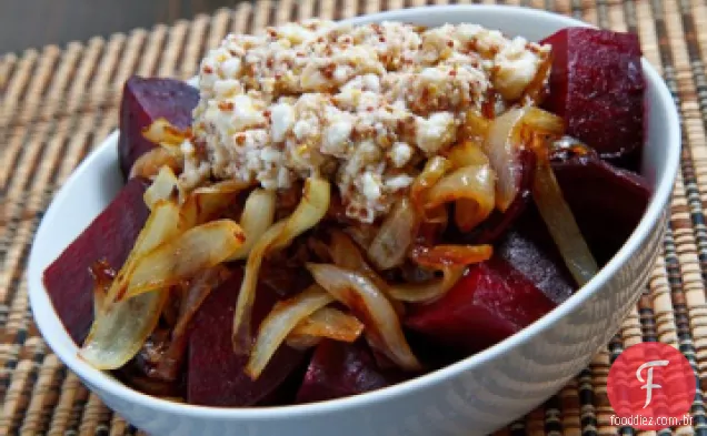Beterraba e cebola caramelizada com queijo Feta