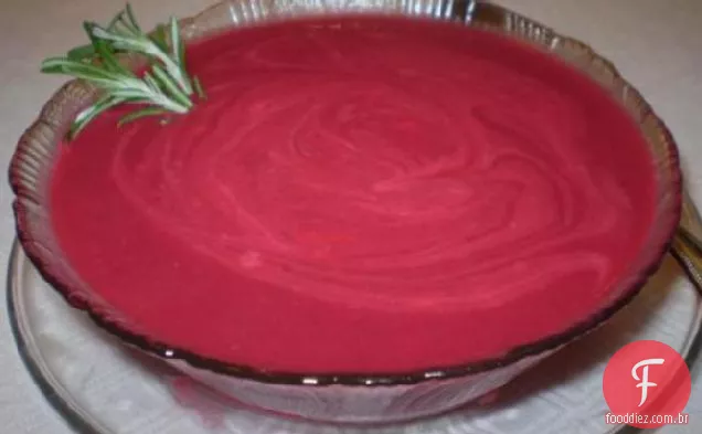 Sopa de beterraba e batata