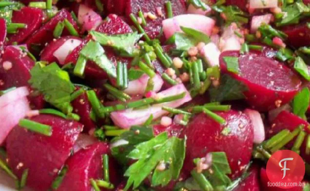 Salada De Beterraba Com Cebolinha (Salatat Shamandar)
