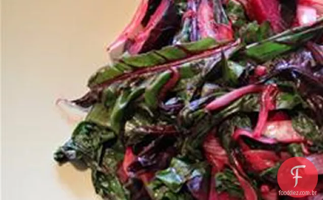 Beterraba e verduras