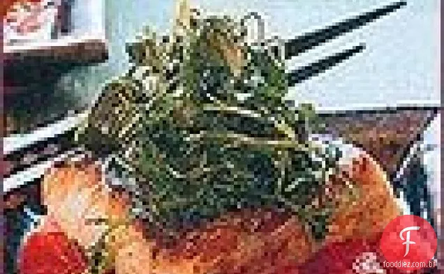 Robalo frito com tomate frito e endro