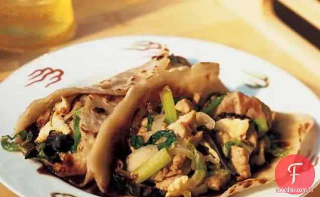 Carne De Porco Moo Shu Com Panquecas De Mandarim