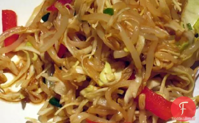 Salada De Repolho chinês e Broto De Feijão