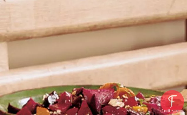 Salada De Beterraba Picada Com Queijo Feta E Nozes