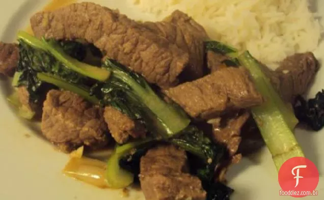 Carne De Gengibre Com Bok Choy