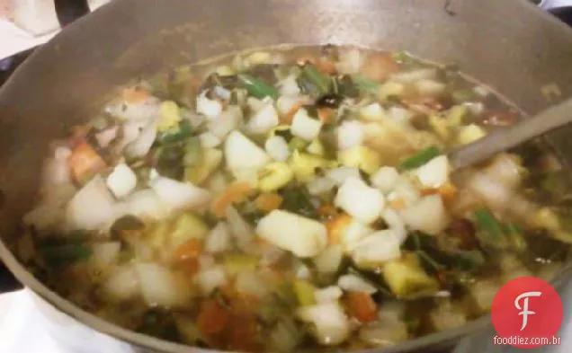 Sinigang vegetariano (Tamarindo Filipino ou sopa azeda)