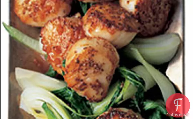 Vieiras de coentro grelhadas com Bok Choy e Hoisin