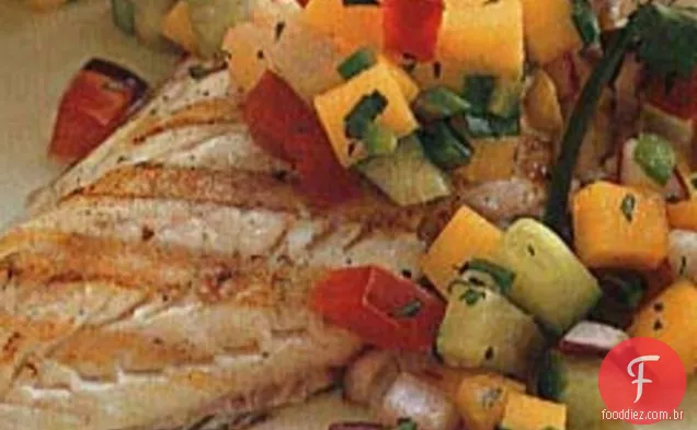 Robalo grelhado com Salsa Tropical