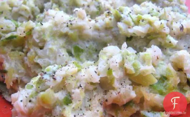 Purê de couve de Bruxelas com parmesão e creme