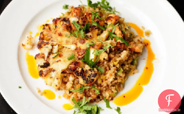 Vegan: Bruxelas brota arroz frito com couve-flor crocante