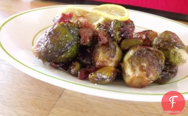 Couve De Bruxelas Saborosa Com Linguiça Defumada