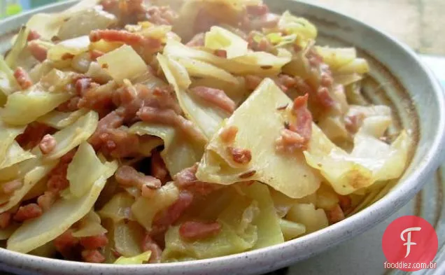 Salada De Repolho Com Endro Cremoso