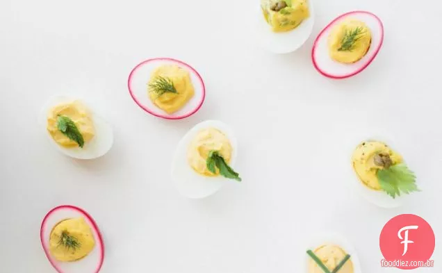 Ovos Em Conserva De Beterraba Com Erva-Doce