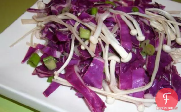 Salada Enoki Marinada