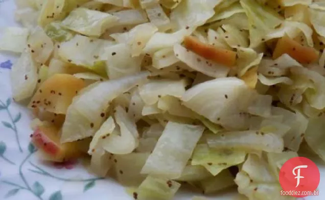 Repolho simples e lado do cogumelo