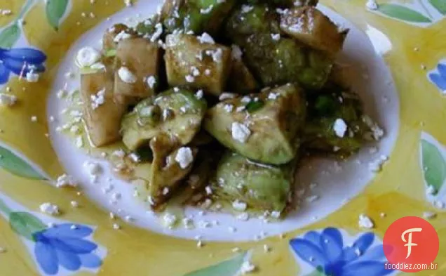 Salada de abacate e couve-rábano