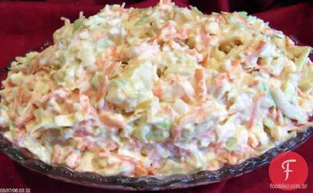 Cenoura e abacaxi Rei salada de repolho