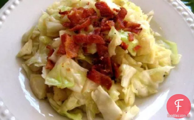 Repolho frito e Bacon com cebola