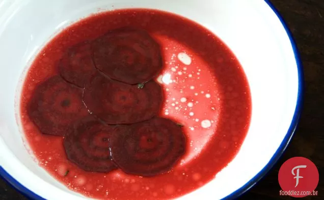 Salada Saudável De Cevada E Beterraba