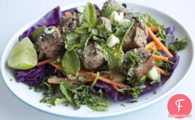 Salada De Carne Grelhada Tailandesa