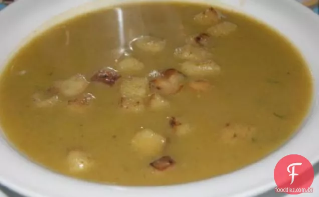 Sopa De Legumes Cremosa Do Norte Da Croácia