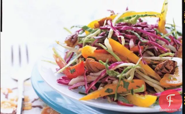 Vermelho Chile e Pecan Slaw