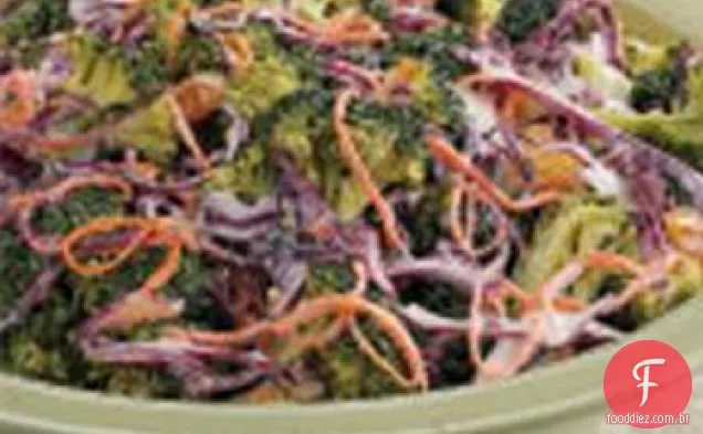 Brócolis Slaw
