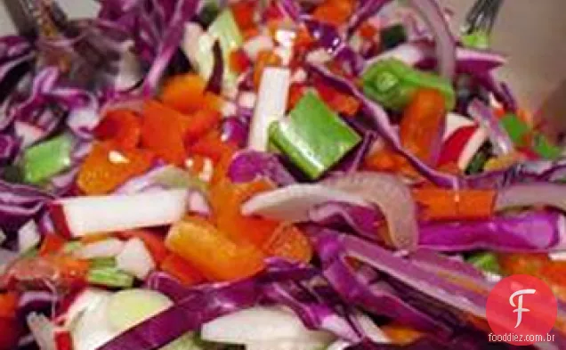 Salada vermelha picante de Ruby