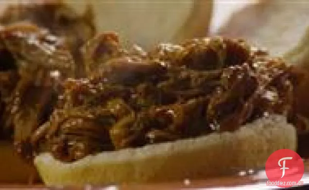 Salada de couve-rábano em molho de Sementes De Erva-Doce