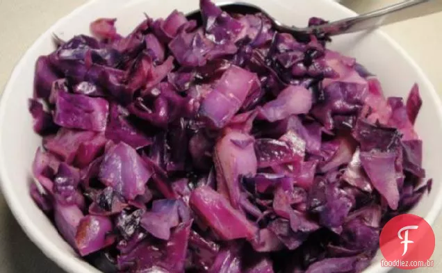 Repolho Roxo Refogado Com Canela