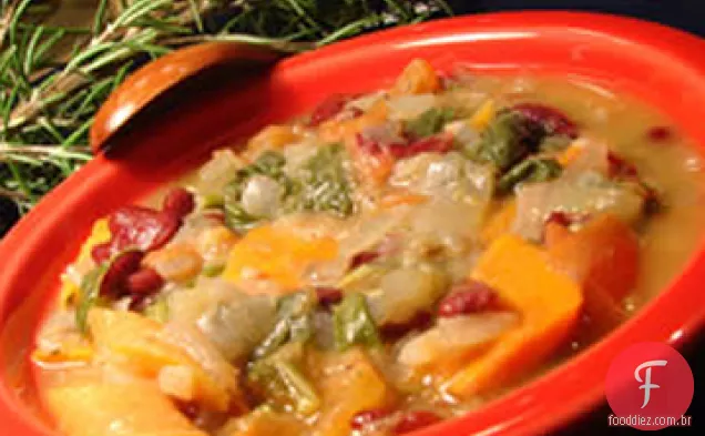 Ribollita italiana (sopa de legumes e pão)