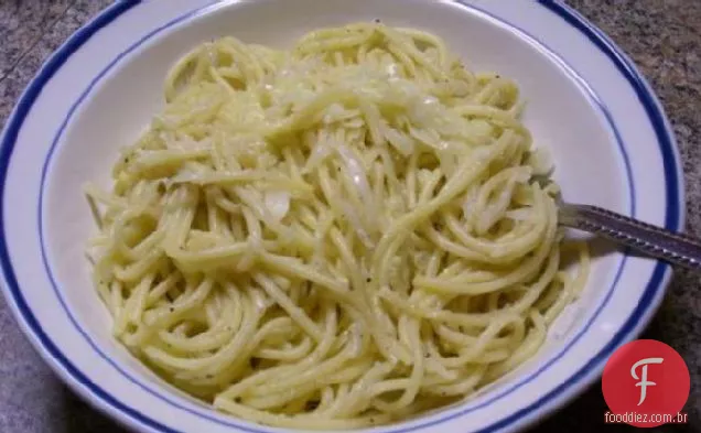 Macarrão e repolho