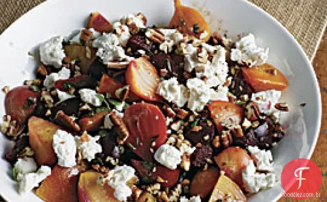 Salada De Beterraba Com Orégano, Nozes E Queijo De Cabra