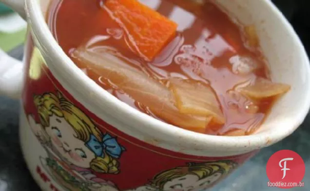 Sopa de repolho do observador de peso-doce e azedo