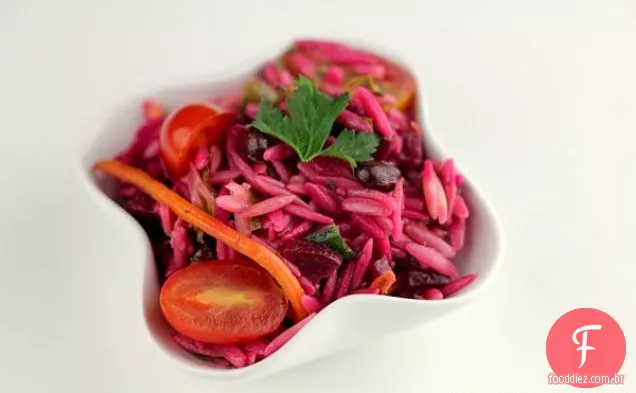 Receita De Salada De Macarrão Orzo De Beterraba