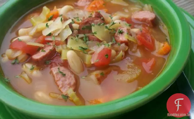 Sopa De Repolho De Salsicha