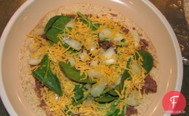 Lite feijão preto e espinafre Quesadillas