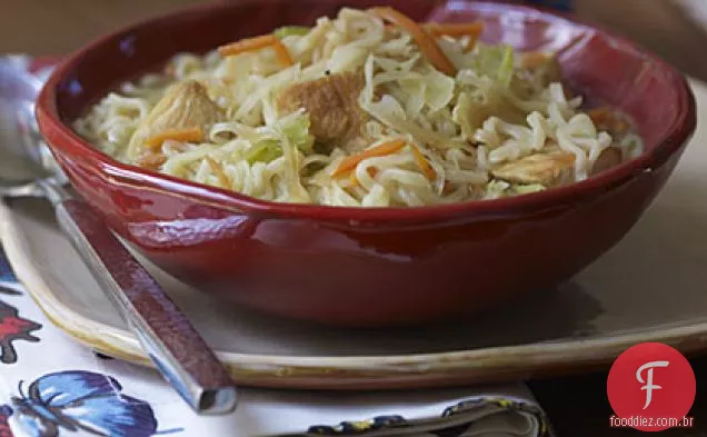 Sopa De Macarrão De Frango Mais Rápida